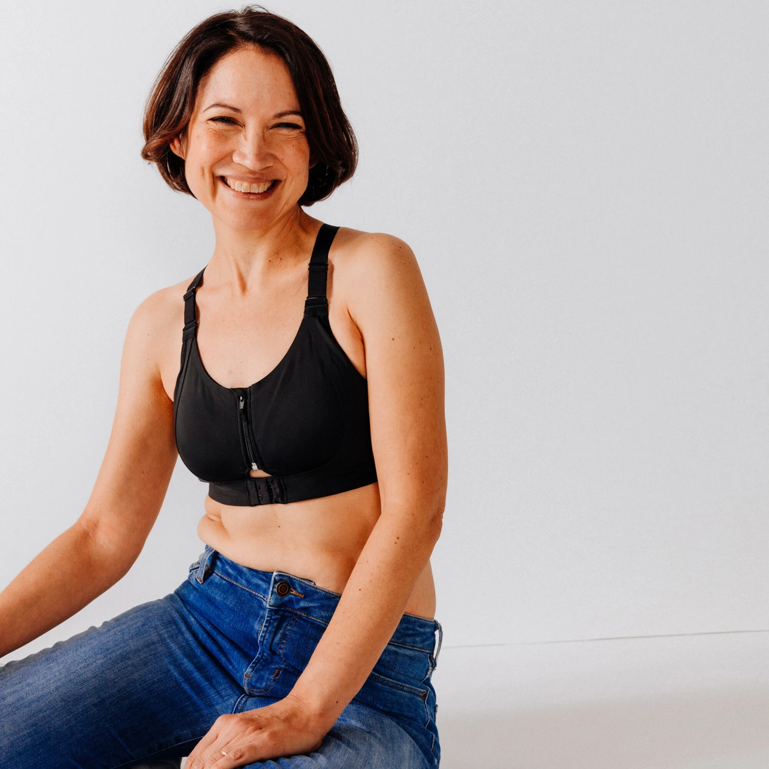 KALENJI JOG KOKOON PLUS V2C SPORTS BRA FOR BREAST PROSTHESES BLACK 3 KALENJI JOG KOKOON PLUS V2C SPORTS BRA FOR BREAST PROSTHESES BLACK - Image 3