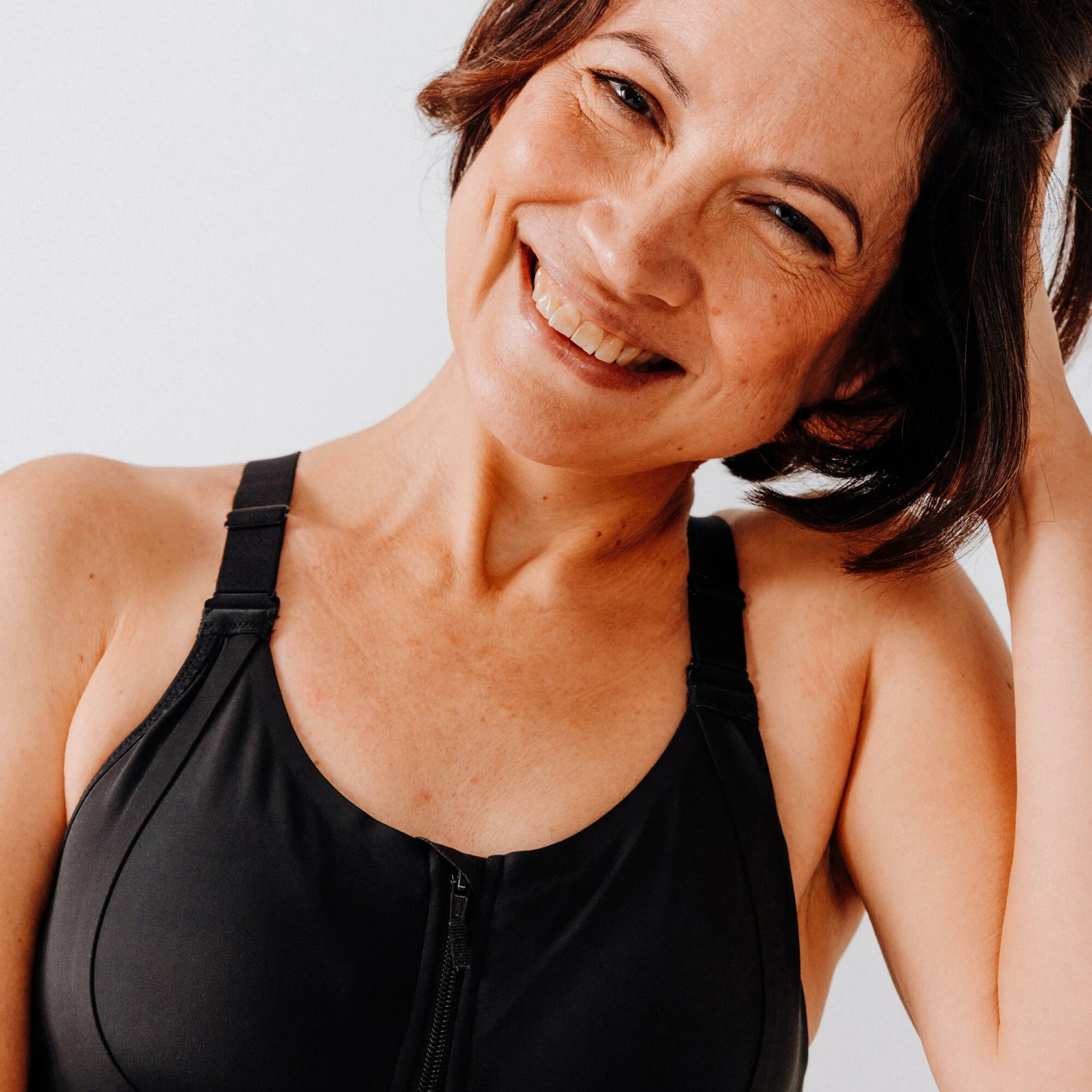 KALENJI JOG KOKOON PLUS V2C SPORTS BRA FOR BREAST PROSTHESES BLACK 4 KALENJI JOG KOKOON PLUS V2C SPORTS BRA FOR BREAST PROSTHESES BLACK - Image 4