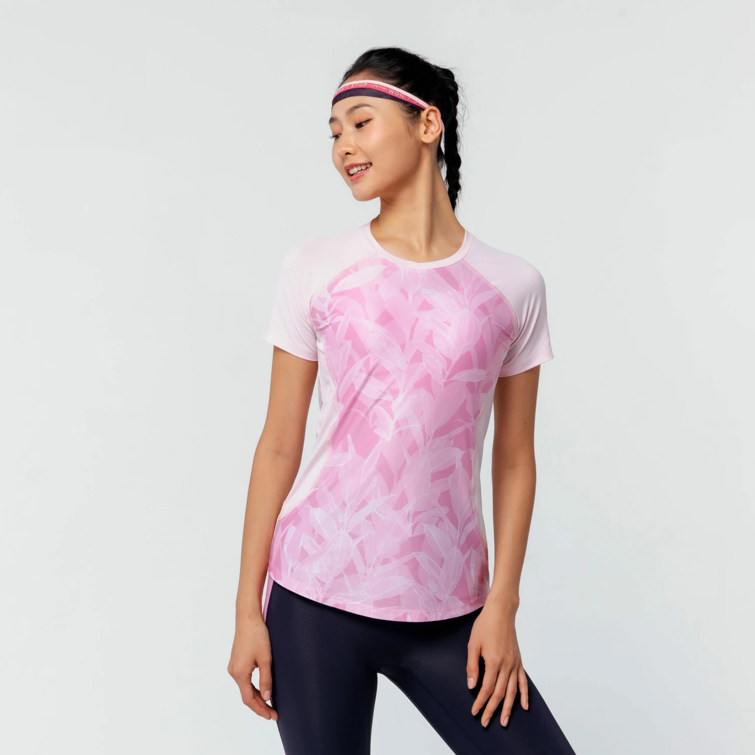DOMYOS Women's Fitness Cardio Training T-Shirt 500 Begonia pink/Candyfloss 5 DOMYOS Women's Fitness Cardio Training T-Shirt 500 Begonia pink/Candyfloss - Image 5