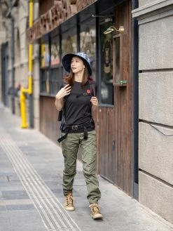 FORCLAZ Ventilated and ultra-compact mountain trekking hat PINK/Lunar grey 15 FORCLAZ Ventilated and ultra-compact mountain trekking hat PINK/Lunar grey -Women Sports Elegant Store k5e70b5ea2a70f4e4b9c15cf72dd45352