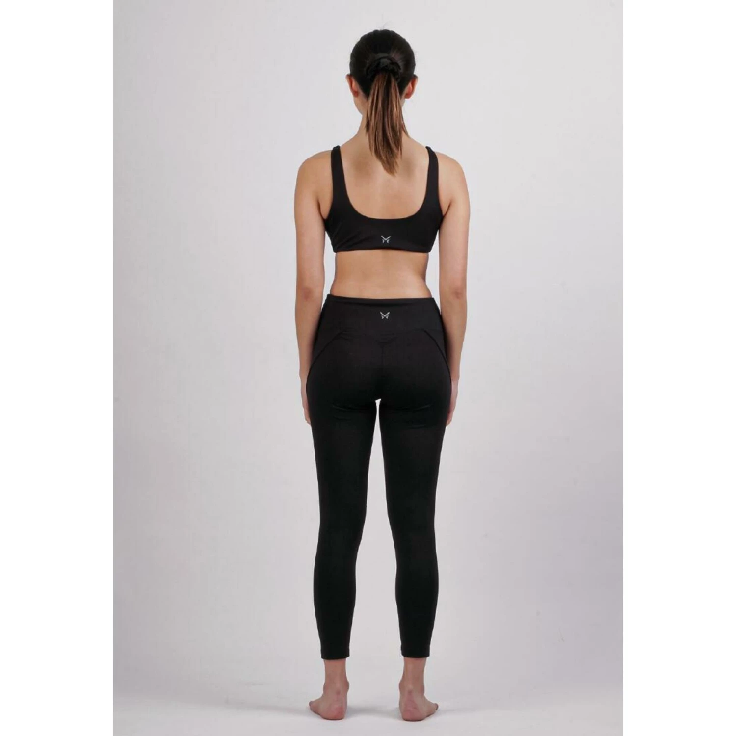 METANOIA THE LABEL Bare Essentials V-shaped waist with drawstring Leggings BLACK 4 METANOIA THE LABEL Bare Essentials V-shaped waist with drawstring Leggings BLACK - Image 4