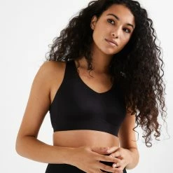 DOMYOS Light Support Close-Fitting Fitness Bra 160 BLACK