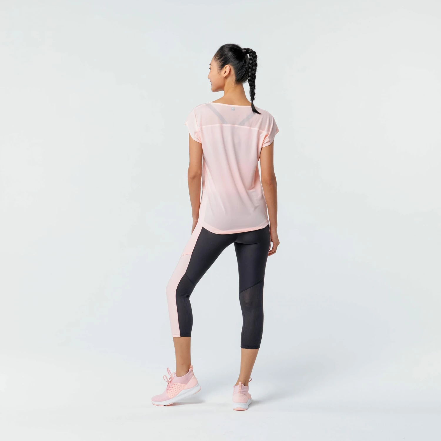 DOMYOS Loose Fitness T-Shirt GREY/BLACK 5 DOMYOS Loose Fitness T-Shirt GREY/BLACK - Image 5