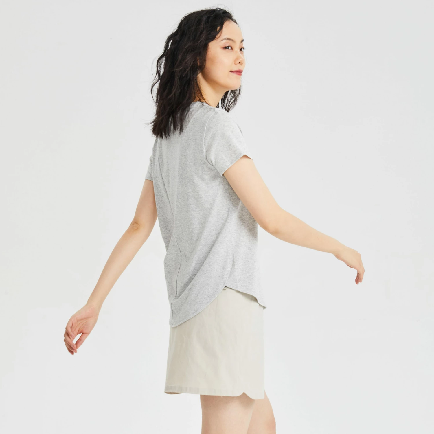 QUECHUA Women's Country Walking T-shirt GREY 7 QUECHUA Women's Country Walking T-shirt GREY - Image 7