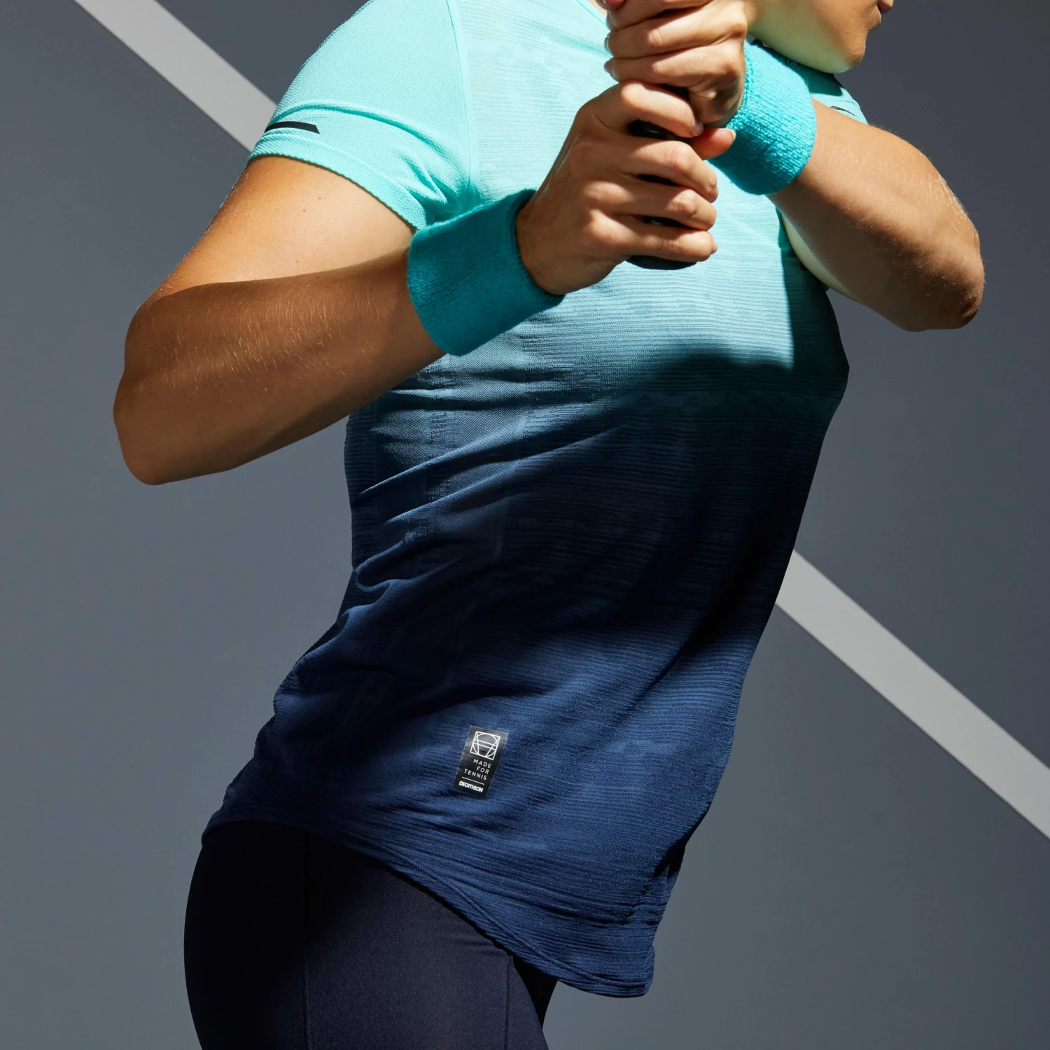 ARTENGO Women's Tennis T-Shirt TS Light 990 Fluo peach/Bright tomato 10 ARTENGO Women's Tennis T-Shirt TS Light 990 Fluo peach/Bright tomato - Image 10