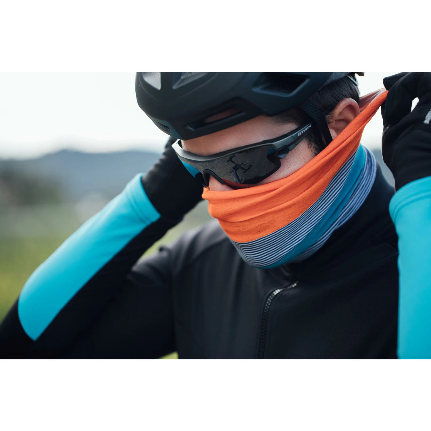 VAN RYSEL CYCLING SCARF BLACK/Charcoal grey 2 VAN RYSEL CYCLING SCARF BLACK/Charcoal grey - Image 2