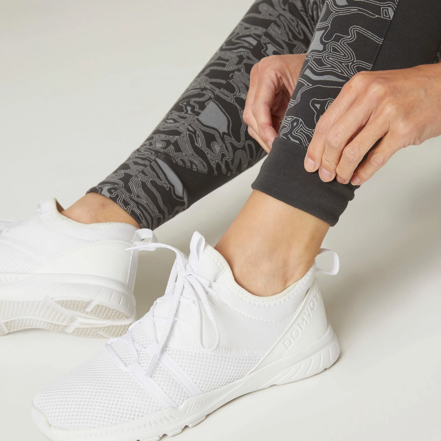 NYAMBA Stretchy High-Waisted Cotton Fitness Leggings GREY 5 NYAMBA Stretchy High-Waisted Cotton Fitness Leggings GREY - Image 5