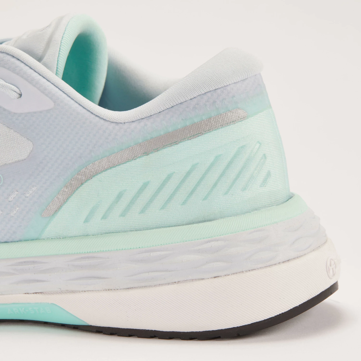 KIPRUN WOMEN'S RUNNING SHOES Foggy blue/Pale mint 2 KIPRUN WOMEN'S RUNNING SHOES Foggy blue/Pale mint - Image 2