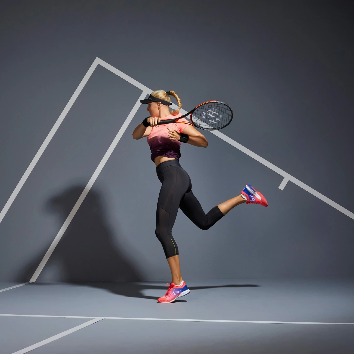 ARTENGO Women's Tennis Cropped Bottoms Dry 900 BLACK 3 ARTENGO Women's Tennis Cropped Bottoms Dry 900 BLACK - Image 3